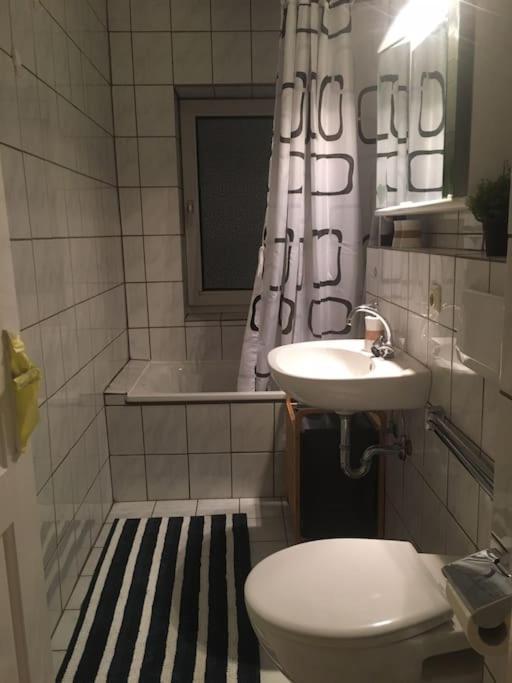 Schoene 2-Zimmerwohnung, 10 Geh-Minuten Zum Strand Timmendorfer Strand Dış mekan fotoğraf
